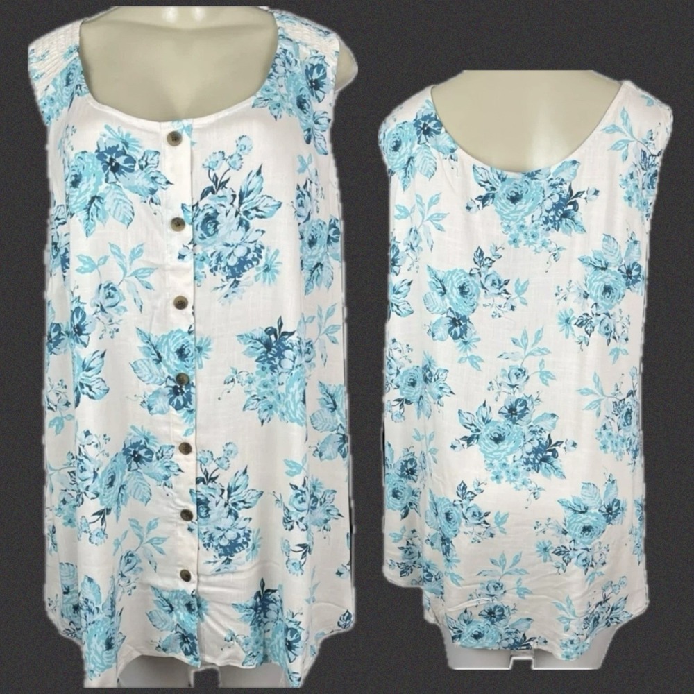 Torrid 4X Blue Rose Floral Button Front Sleeveless Blouse Smocked Shoulders